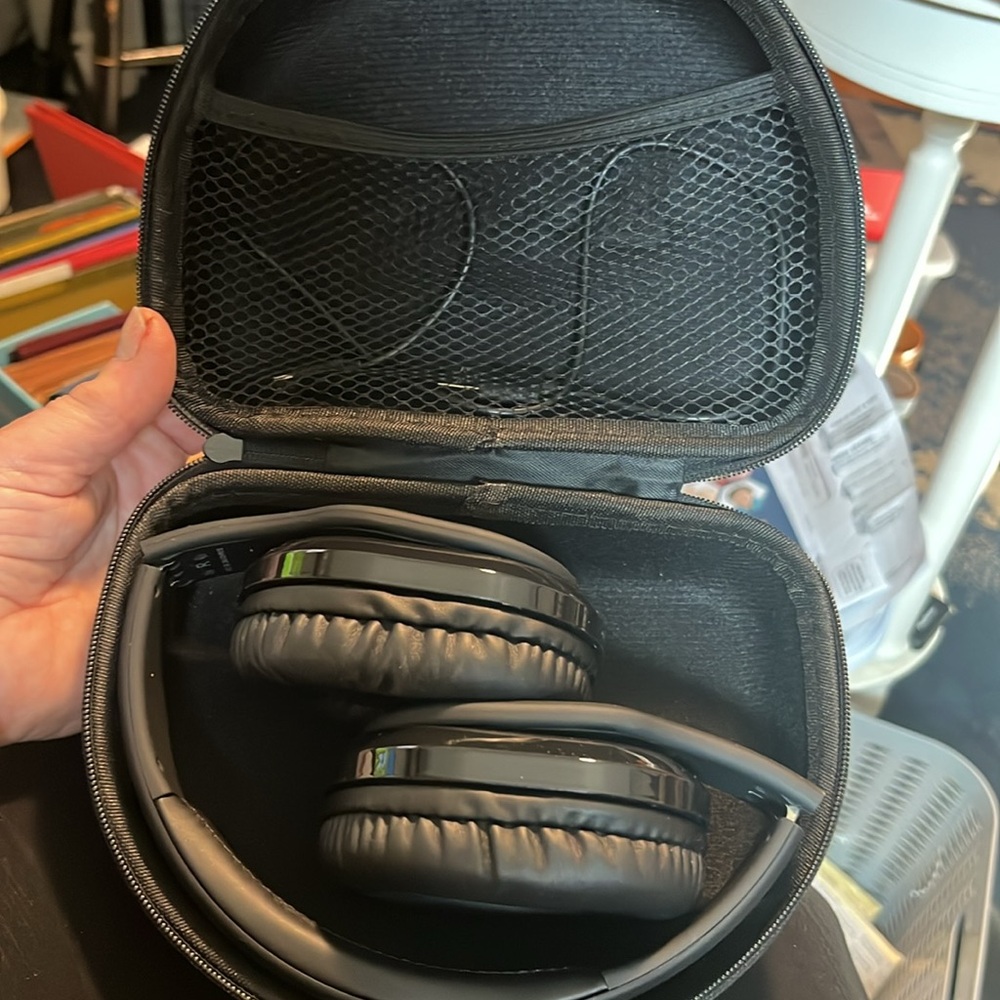 ILive Platinum headphones